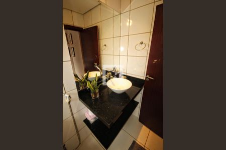 Casa de condomínio à venda com 455m², 4 quartos e 5 vagas