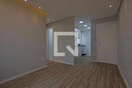 Sala de apartamento para alugar com 2 quartos, 40m² em Jardim Petrópolis, Cotia