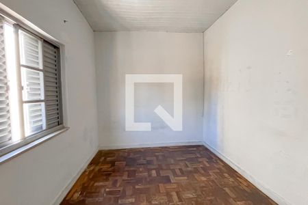 QUARTO 3 de casa à venda com 8 quartos, 280m² em Mirandópolis, São Paulo
