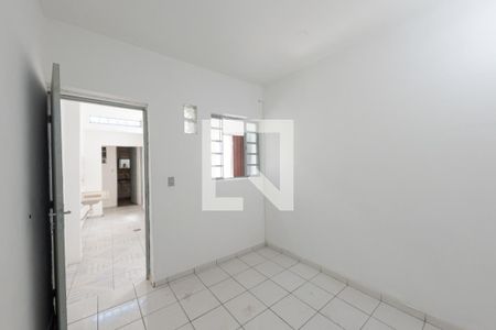 Quarto 1 de casa para alugar com 2 quartos, 60m² em Jardim Jabaquara, São Paulo