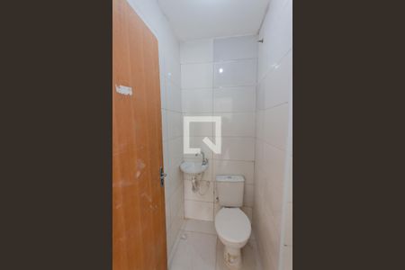 Banheiro de casa para alugar com 1 quarto, 35m² em Campestre, Santo André