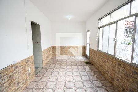 Sala de casa para alugar com 2 quartos, 20m² em Cachambi, Rio de Janeiro