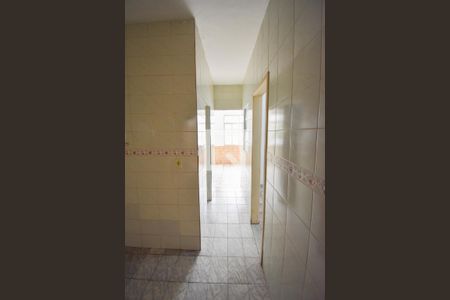 Corredor de casa para alugar com 2 quartos, 20m² em Cachambi, Rio de Janeiro
