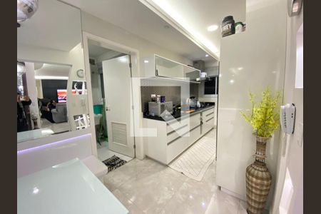 Apartamento à venda com 1 quarto, 96m² em Jardim Wanda, Taboão da Serra