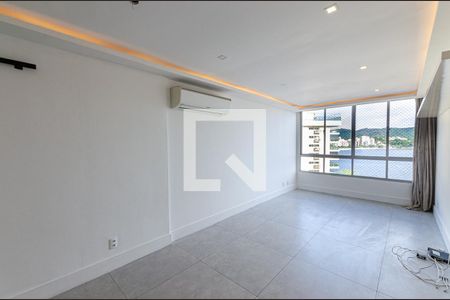 Sala de apartamento à venda com 2 quartos, 100m² em Ingá, Niterói