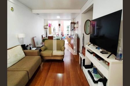 Casa à venda com 4 quartos, 136m² em Vila Mariana, São Paulo