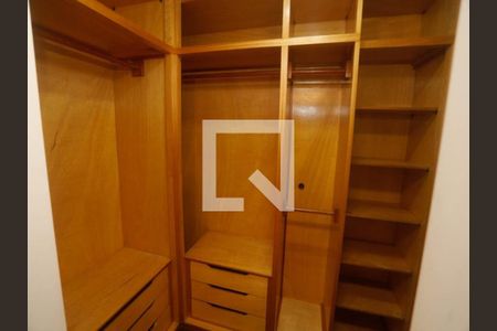 Apartamento à venda com 3 quartos, 154m² em Vila Regente Feijó, São Paulo