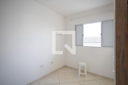 Quarto 1 de apartamento para alugar com 2 quartos, 100m² em Vila Sul Americana, Carapicuíba