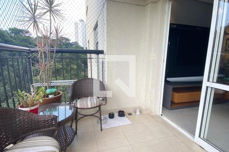 Varanda da Sala de apartamento para alugar com 3 quartos, 87m² em Jardim Tupanci, Barueri