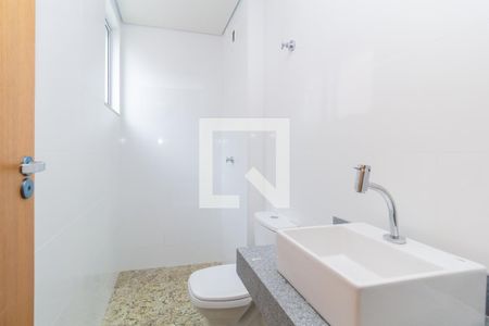 Banheiro de apartamento à venda com 4 quartos, 166m² em União, Belo Horizonte