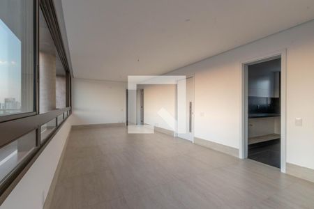 Apartamento à venda com 150m², 4 quartos e 3 vagasSala