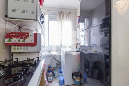 Cozinha e área de serviço de apartamento à venda com 3 quartos, 63m² em Conceição, Osasco