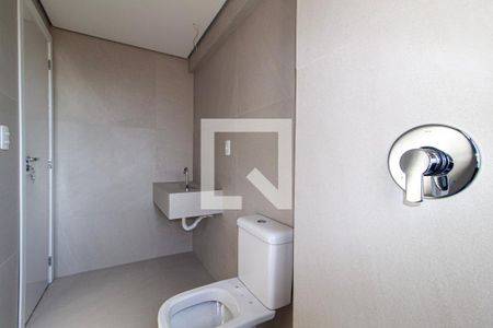 Banheiro de apartamento à venda com 3 quartos, 158m² em Santa Lúcia, Belo Horizonte