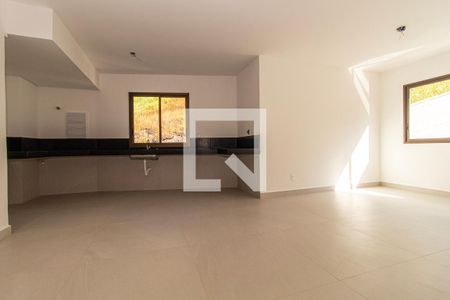 Cozinha de apartamento à venda com 3 quartos, 158m² em Santa Lúcia, Belo Horizonte