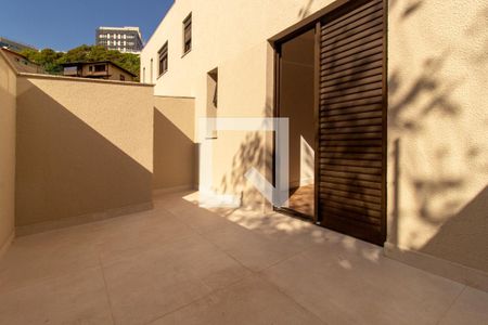 varanda  de apartamento à venda com 3 quartos, 108m² em Santa Lúcia, Belo Horizonte