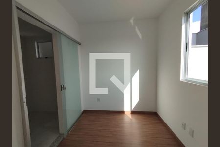 Quarto 2 - Suíte de apartamento à venda com 2 quartos, 92m² em Araguaia, Belo Horizonte