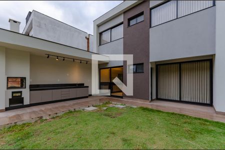 Casa de condomínio à venda com 208m², 3 quartos e 3 vagas Casa de condomínio à venda com 208m², 3 quartos e 3 vagasÁrea Gourmet - Quintal