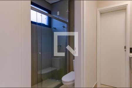 Casa de condomínio à venda com 208m², 3 quartos e 3 vagas Casa de condomínio à venda com 208m², 3 quartos e 3 vagasLavabo - Semi suítes