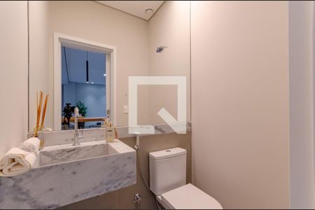 Casa de condomínio à venda com 208m², 3 quartos e 3 vagas Casa de condomínio à venda com 208m², 3 quartos e 3 vagasLavabo