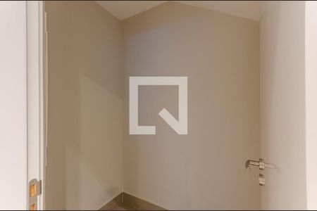 Casa de condomínio à venda com 208m², 3 quartos e 3 vagas Casa de condomínio à venda com 208m², 3 quartos e 3 vagasDespensa