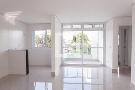 Sala/Cozinha de apartamento à venda com 2 quartos, 130m² em Centro, Contagem