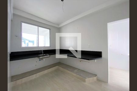 Apartamento à venda com 3 quartos, 161m² em Buritis, Belo Horizonte
