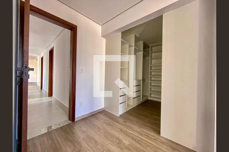 Quarto 2 de apartamento à venda com 4 quartos, 228m² em Jaraguá, Belo Horizonte