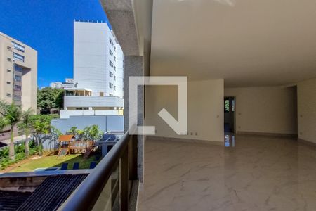 Sala de apartamento à venda com 4 quartos, 130m² em São Pedro, Belo Horizonte