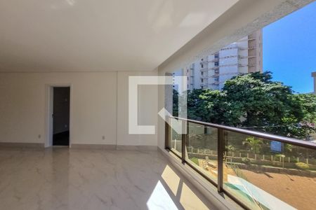 Sala de apartamento à venda com 4 quartos, 130m² em São Pedro, Belo Horizonte