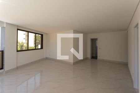 Sala de apartamento à venda com 4 quartos, 130m² em São Pedro, Belo Horizonte