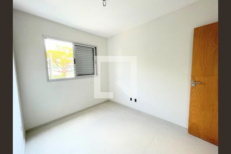 Quarto 1 de apartamento à venda com 3 quartos, 86m² em Cabral, Contagem