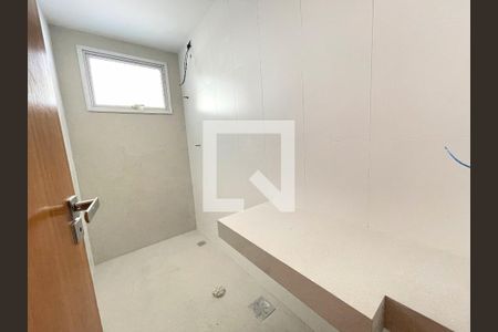 Banheiro 1 de apartamento à venda com 3 quartos, 86m² em Cabral, Contagem