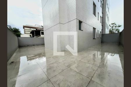 Apartamento à venda com 2 quartos, 163m² em Vila Paris, Belo Horizonte