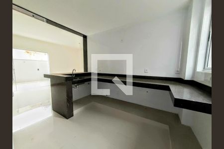 Apartamento à venda com 2 quartos, 139m² em Vila Paris, Belo Horizonte