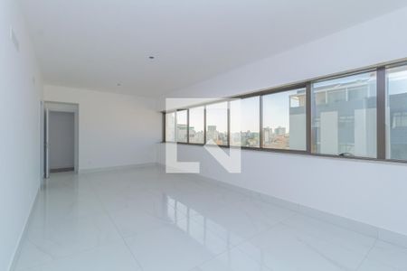 Apartamento à venda com 142m², 4 quartos e 3 vagasSala 