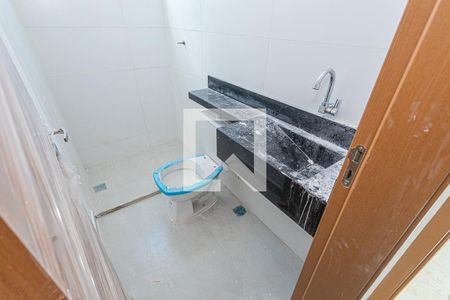 Banheiro da suíte de apartamento à venda com 2 quartos, 100m² em Jardim Atlântico, Belo Horizonte