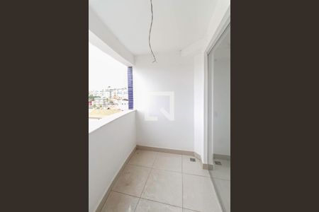 Varanda da sala  de apartamento à venda com 3 quartos, 72m² em Santa Terezinha, Belo Horizonte