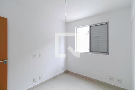 Quarto 1 de apartamento à venda com 3 quartos, 202m² em Santa Terezinha, Belo Horizonte