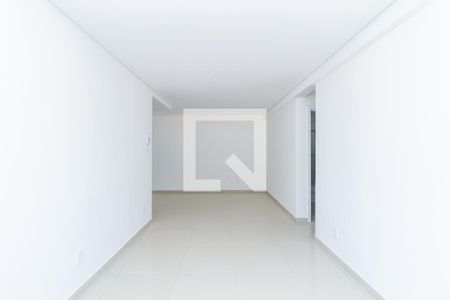 Sala de apartamento à venda com 3 quartos, 95m² em Ana Lúcia, Belo Horizonte