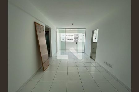 Apartamento à venda com 3 quartos, 74m² em Estrela do Oriente, Belo Horizonte