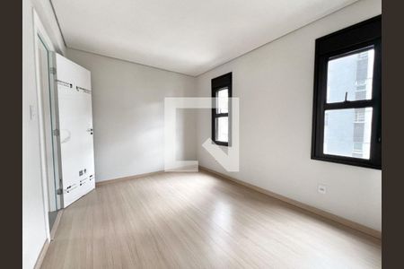 Quarto 2 de apartamento à venda com 2 quartos, 140m² em Santo Antônio, Belo Horizonte