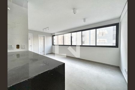 Sala de apartamento à venda com 2 quartos, 63m² em Santo Antônio, Belo Horizonte