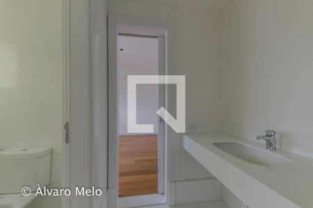 Apartamento à venda com 260m², 4 quartos e 4 vagas