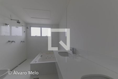 Apartamento à venda com 260m², 4 quartos e 4 vagas