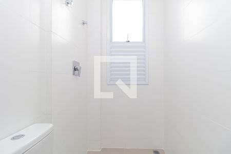 Banheiro de apartamento à venda com 2 quartos, 61m² em Barroca, Belo Horizonte