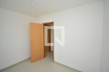 Apartamento à venda com 3 quartos, 66m² em Paquetá, Belo Horizonte