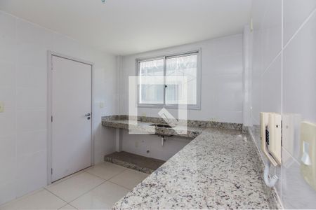 Apartamento à venda com 4 quartos, 126m² em Buritis, Belo Horizonte