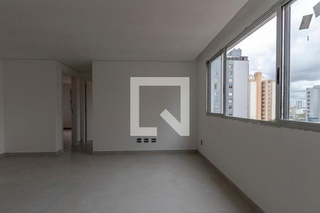 Apartamento à venda com 101m², 2 quartos e 2 vagasSala