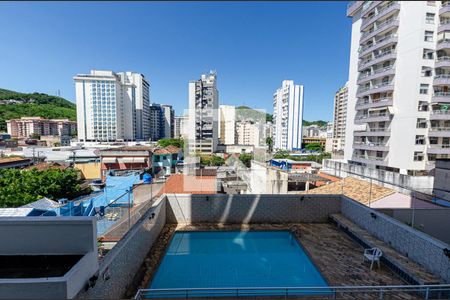 Sala de apartamento à venda com 2 quartos, 80m² em Icaraí, Niterói