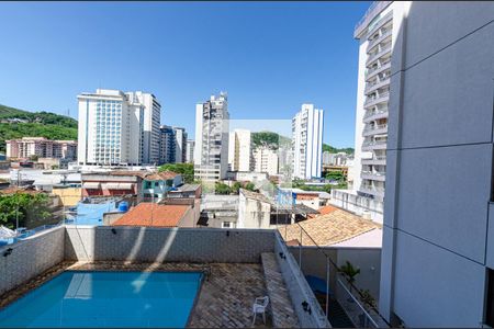 Suite de apartamento à venda com 2 quartos, 80m² em Icaraí, Niterói